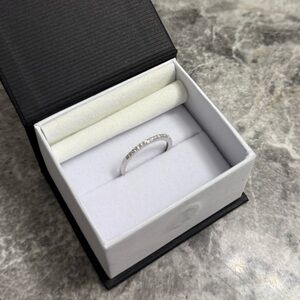 Hollie Winter Wedding Band Silver Ring Lab Grown Diamonds NWT